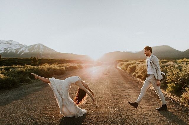 On 👏🏻 the 👏🏻 blog 👏🏻👏🏻!! ⁣
⁣
jamilaree dot com⁣
⁣
Get your elopement inspo from this EPIC day after sesh... Oh and, hire me for your elopement, because you definitely want images like these!