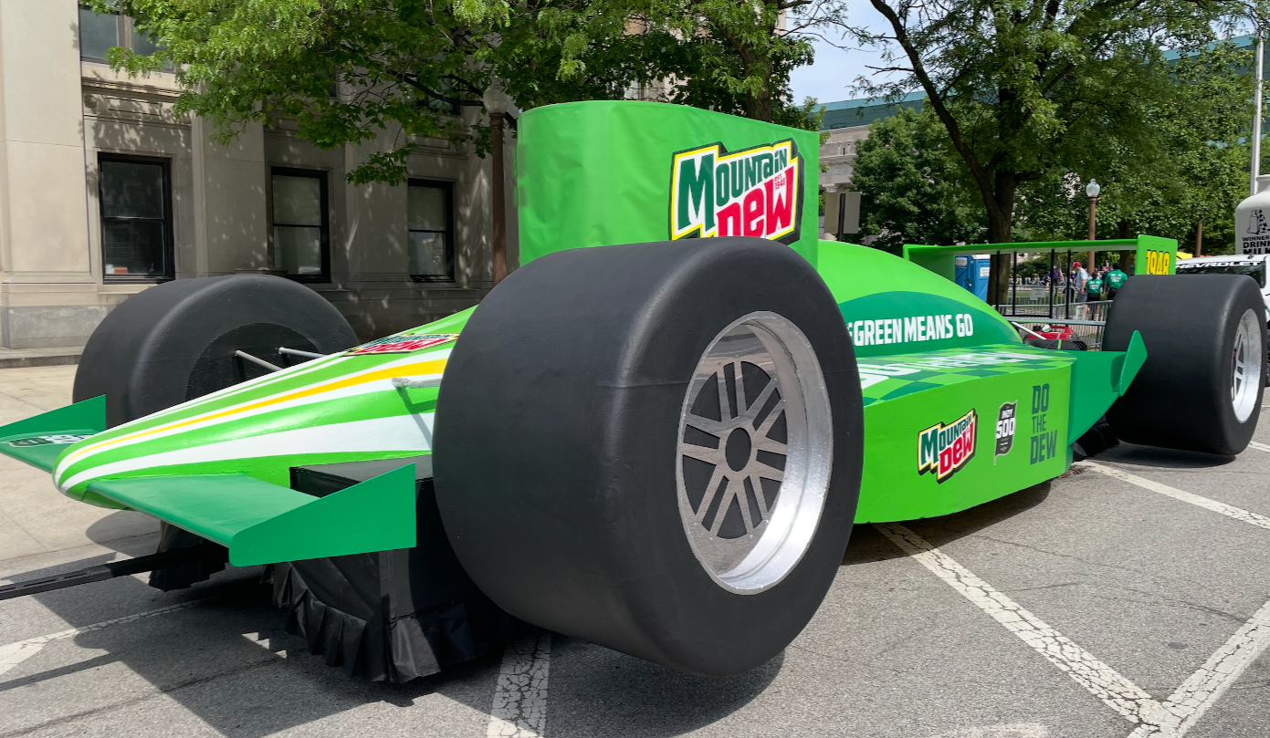 Indy500_float2.png