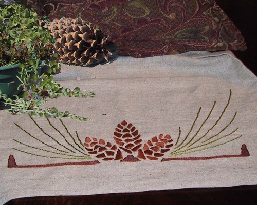 Pine Cone Table Runner