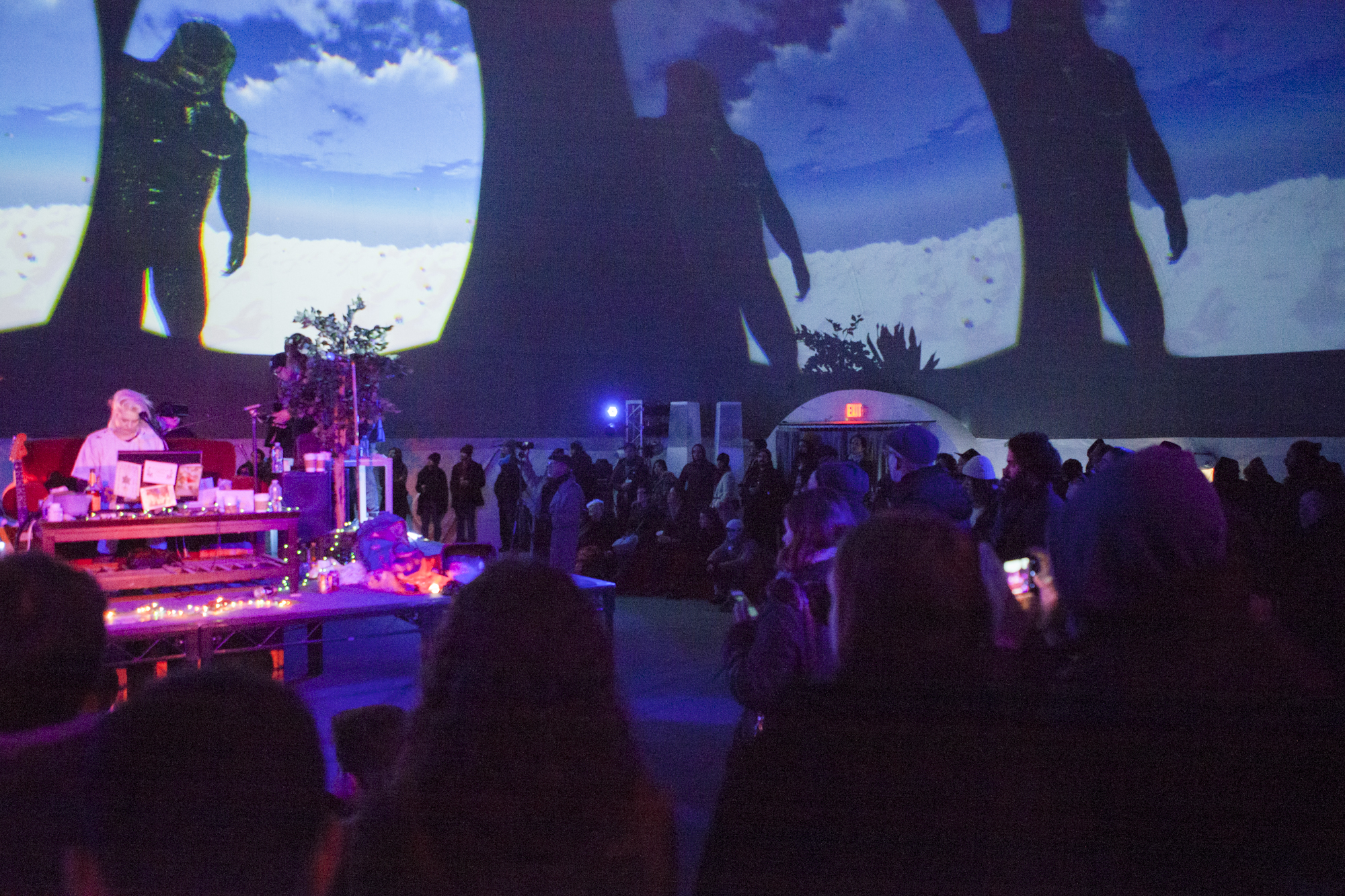 " I Wanna Destroy " at PS1 MoMA in NYC. Photo by Margarida Malarkey.