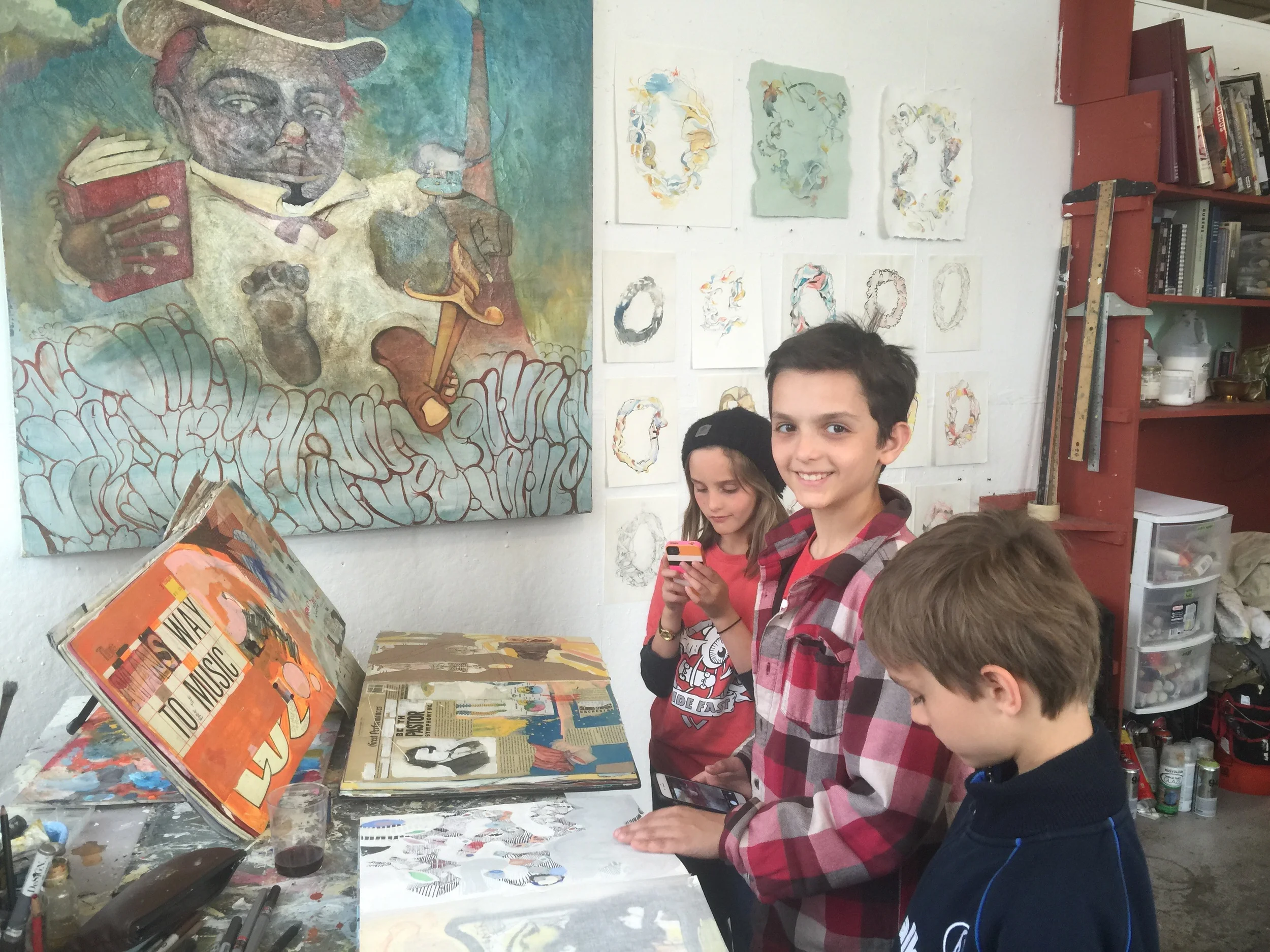 Lina, Lorenzo and Lucas enjoy my painting books during open studios. Brilliant minds, smiling faces and artists-to-be! 