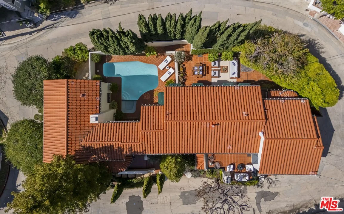 26806631_57_0.jpg