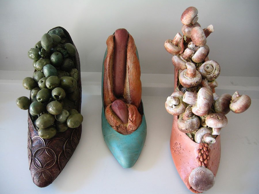 steve-tobin-sculptor-bronze-shoes-olives-hotdog-mushrooms4332.jpg