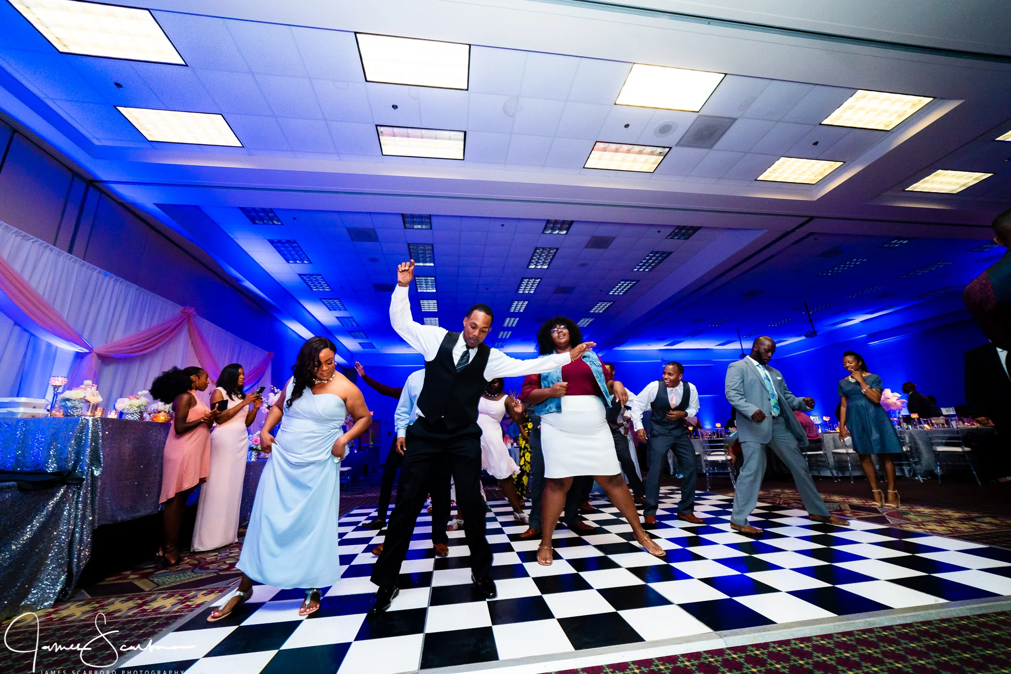Dancing-6.jpg