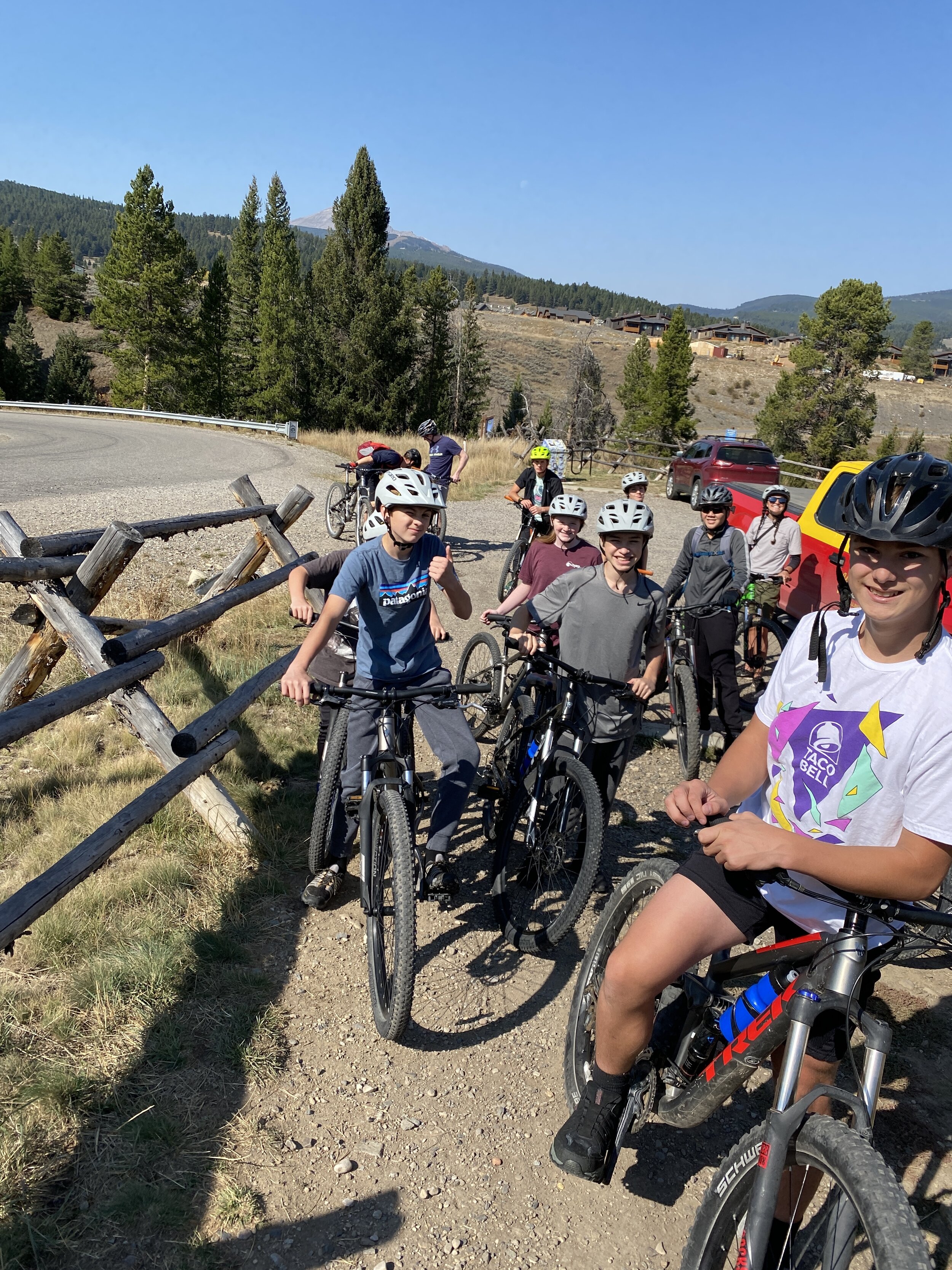 2021_9_Fall_MountainBiking_28.JPG