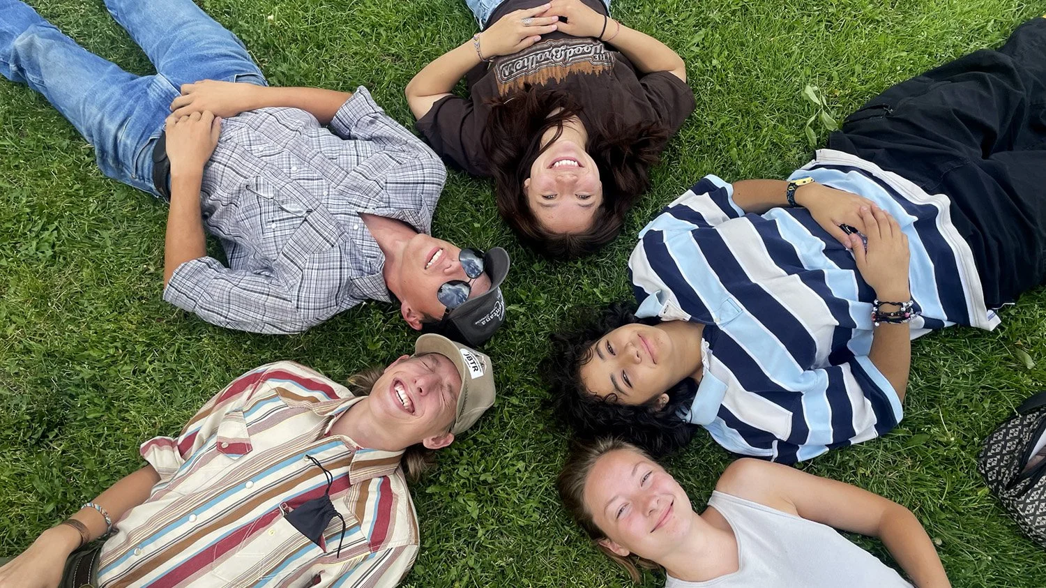  BYEP provides youth with an adventure-based group mentoring program designed to help teens build a supportive community and learn about their own ability. to grow. 