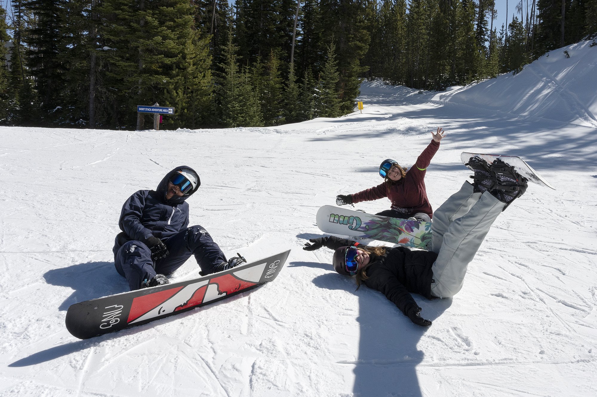 2023_2_BigSky_Skiing-5_FNL_2000px.jpg