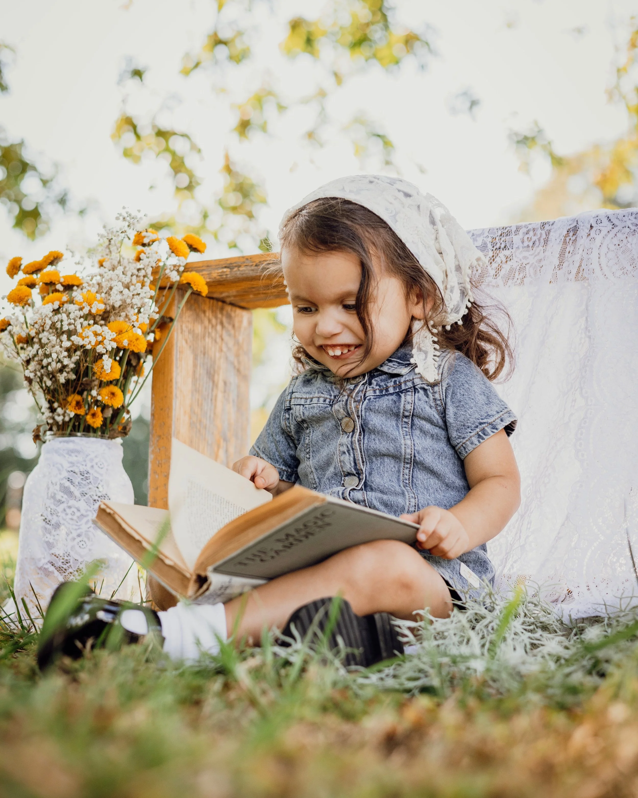 Do books, Scripture, and good habits have to interfere with nature and dirty fingernails?

We don&rsquo;t think so.

Preschool isn&rsquo;t about this OR this. It&rsquo;s about creating a gentle rhythm with margin for both&mdash;beautiful stories, Tru