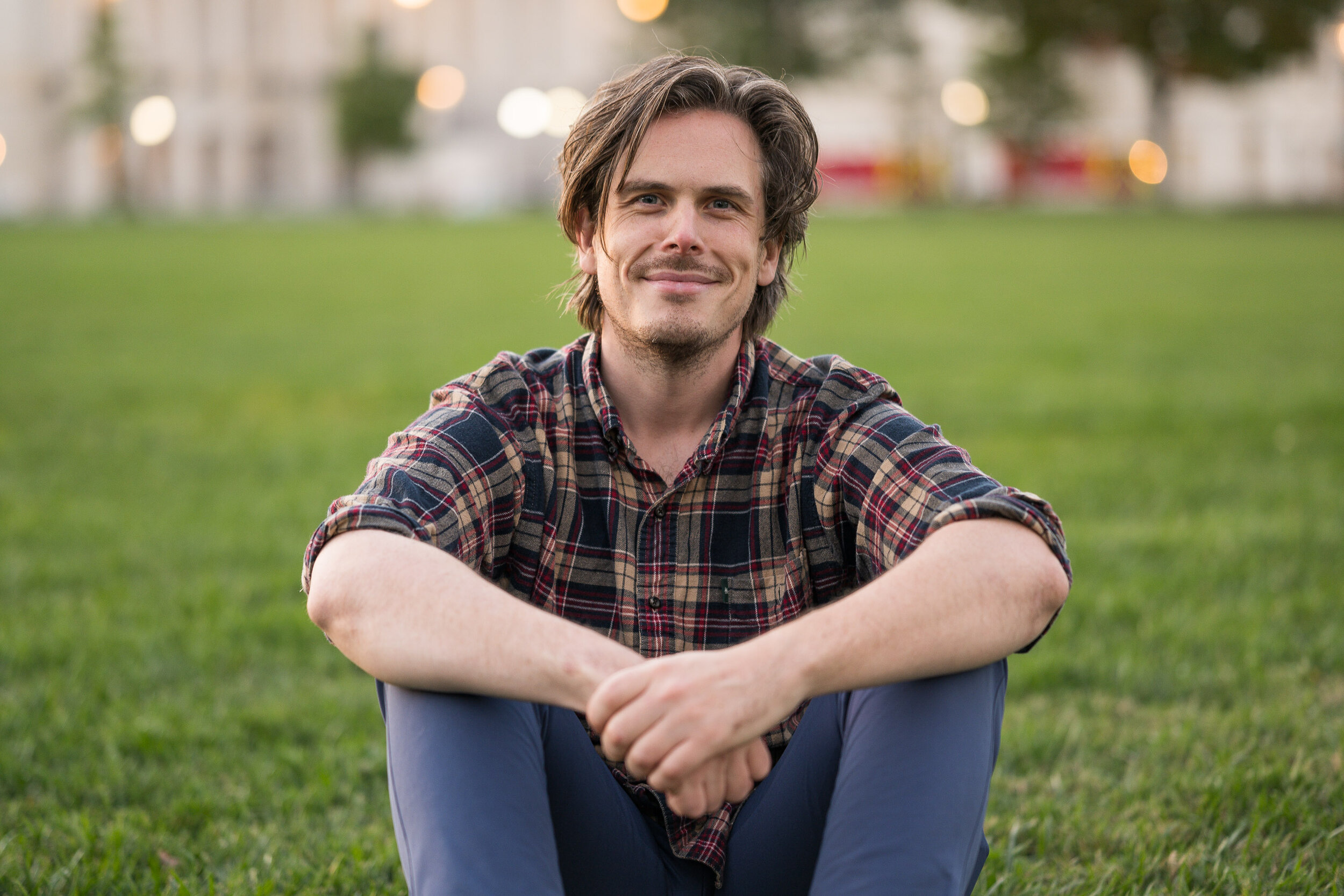 About — Washington DC Portrait and Headshot Photographer Elliott O'Donovan