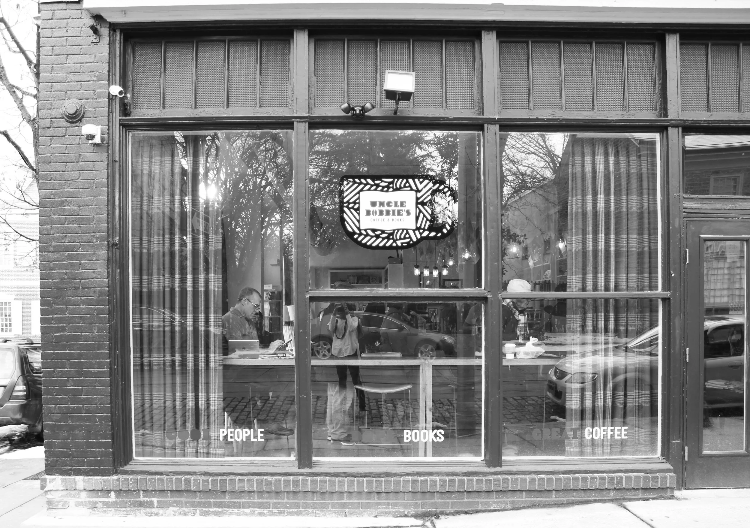 uncle bobbies storefront-8172.jpg