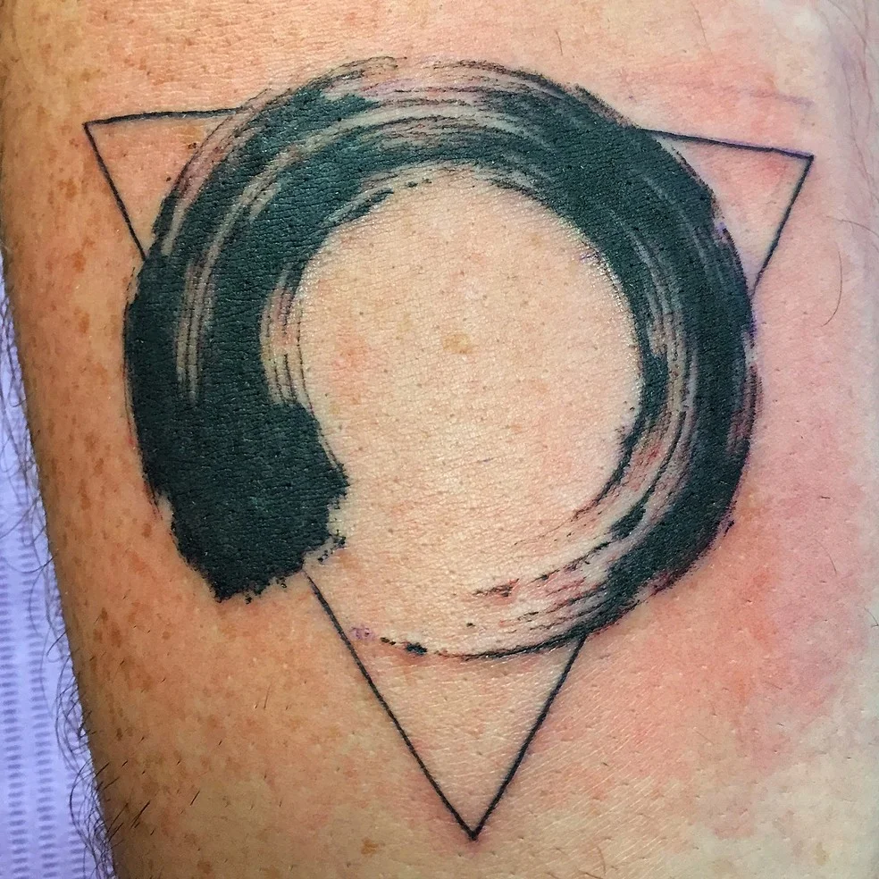 TATTOO BY RUS LAICH