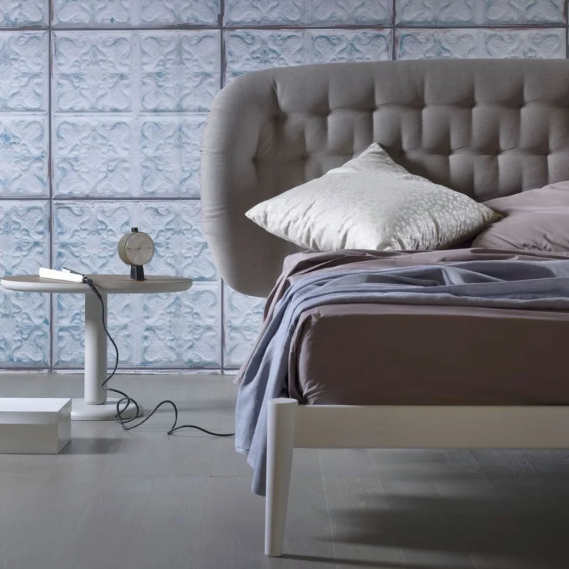 bed1.jpg