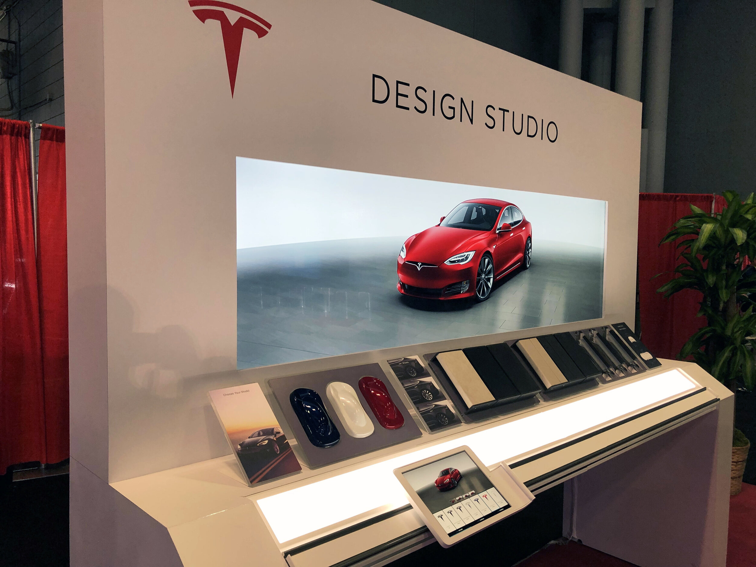 OnQ-Converge Collaboration of Tesla Configurator for NRF 2019