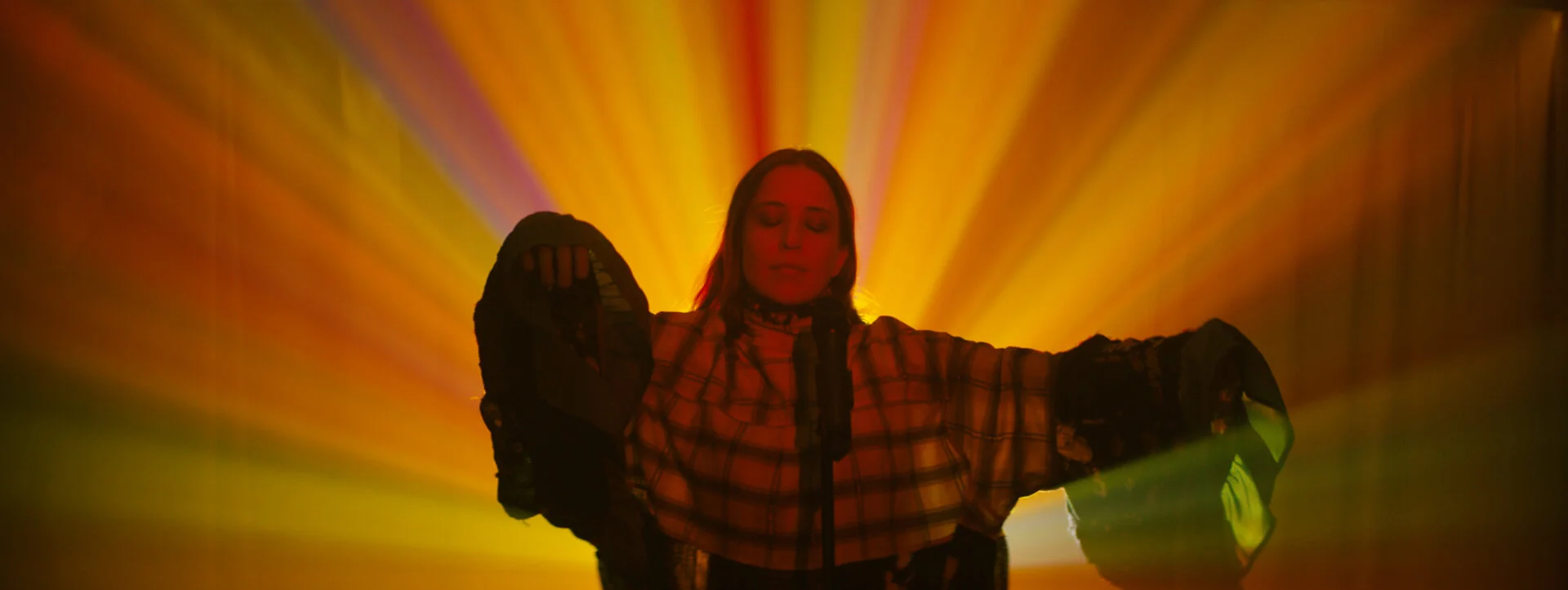 Exclaim: Austra Returns with New Song "Risk It"