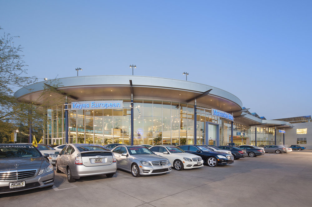 Artur Huynh Keyes Mercedes Benz Van Nuys