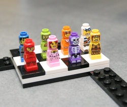 http://vignette1.wikia.nocookie.net/lego/images/8/8b/Toy_Fair_3861_Microfigures.png/revision/latest/scale-to-width/250?cb=20110219140322