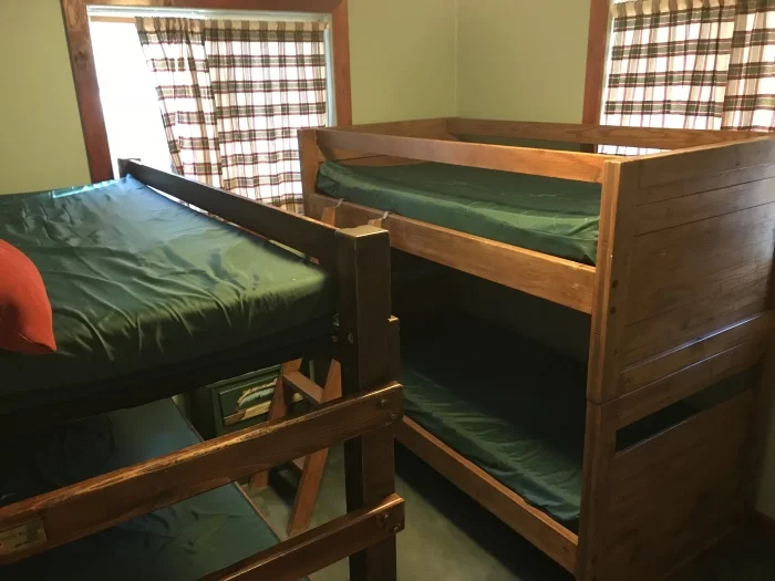 A room with 2 bunks; could fit 4 comfortably. Because they don't completely fill up the campground, the daughter and I shared this room on our own.