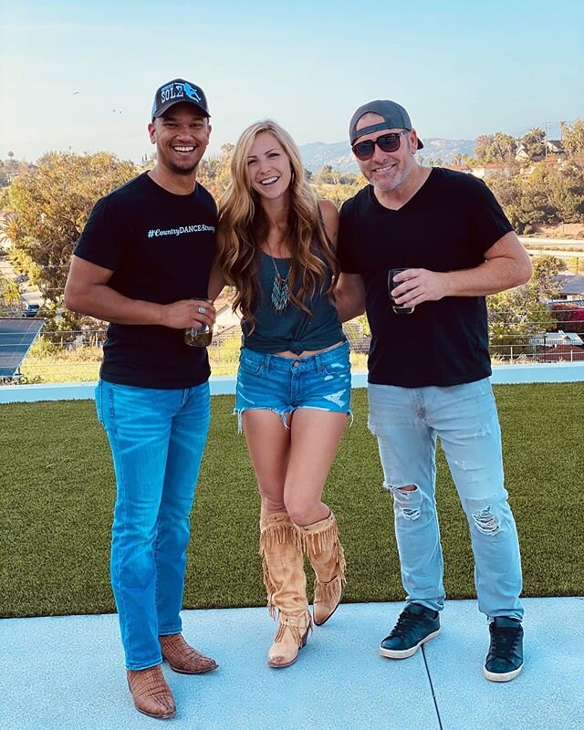 Thank you so much @country.sole and @rebecsneed for choreographing the line dance for &ldquo;Whiskey Singing&rdquo;!! I had so much fun learning it with everyone yesterday on Facebook LIVE❤️ what did you think?!