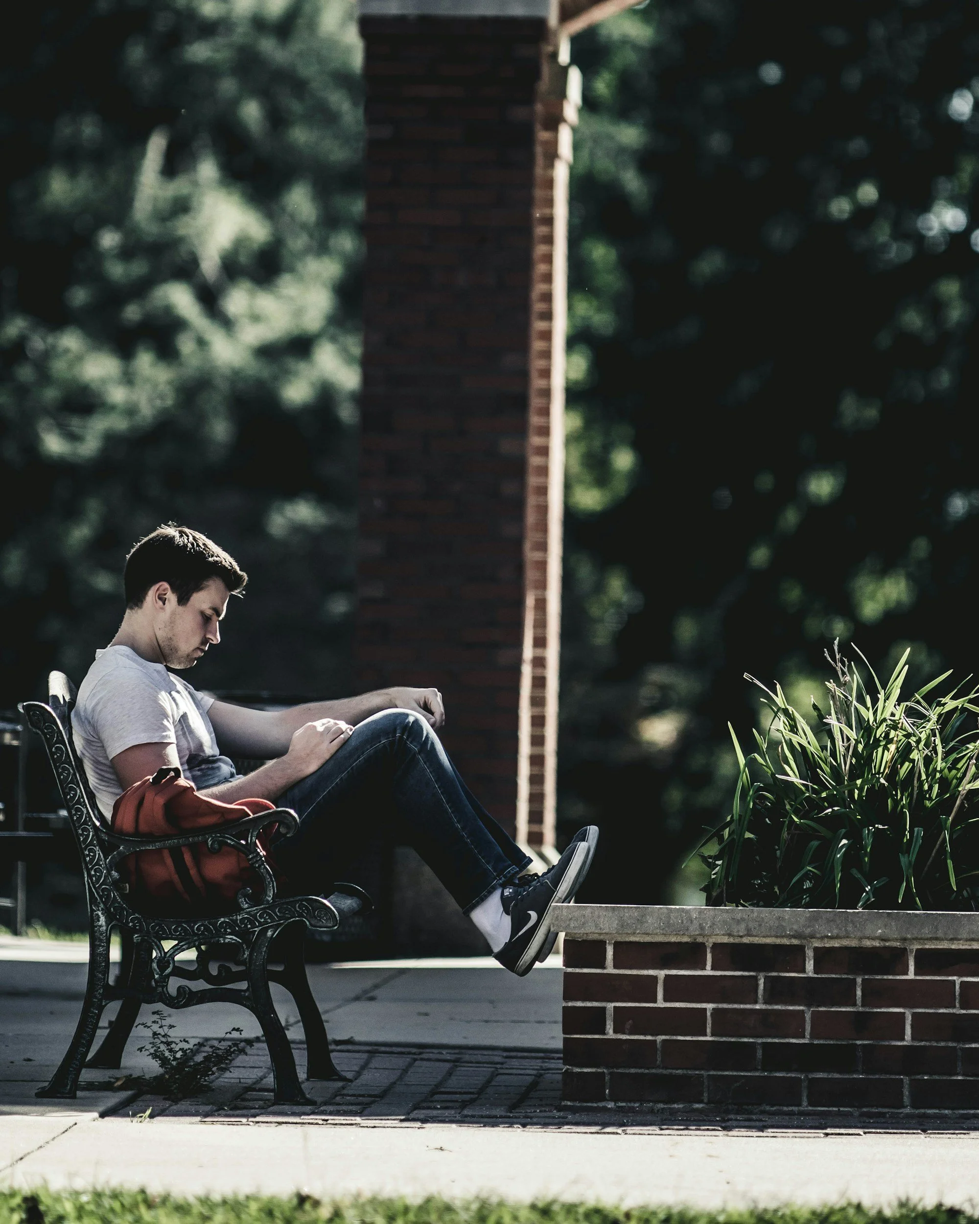 College students are reading less, but summer bridge programs can help fix that