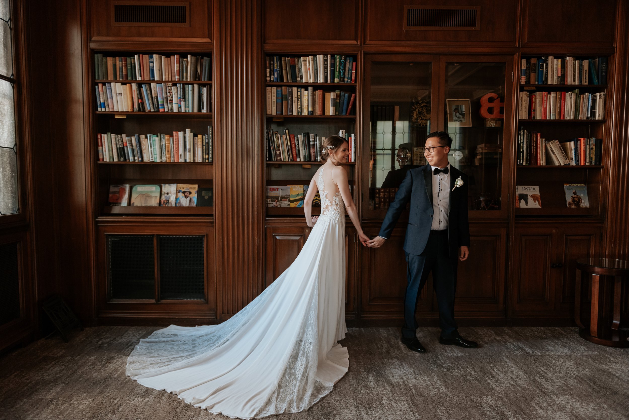 Elegant Seattle Wedding at the Washington Athletic Club