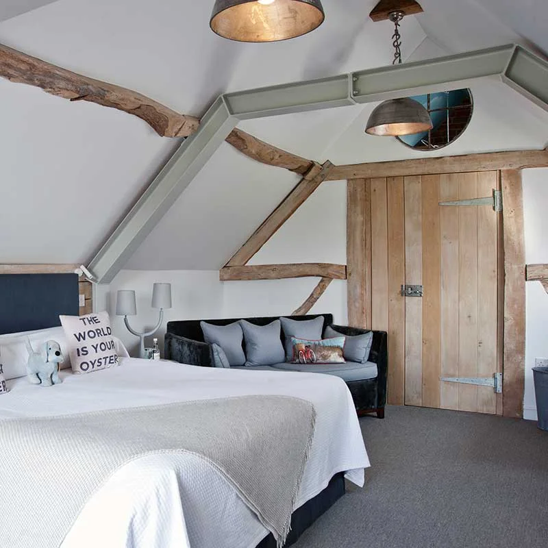 Bell bedroom