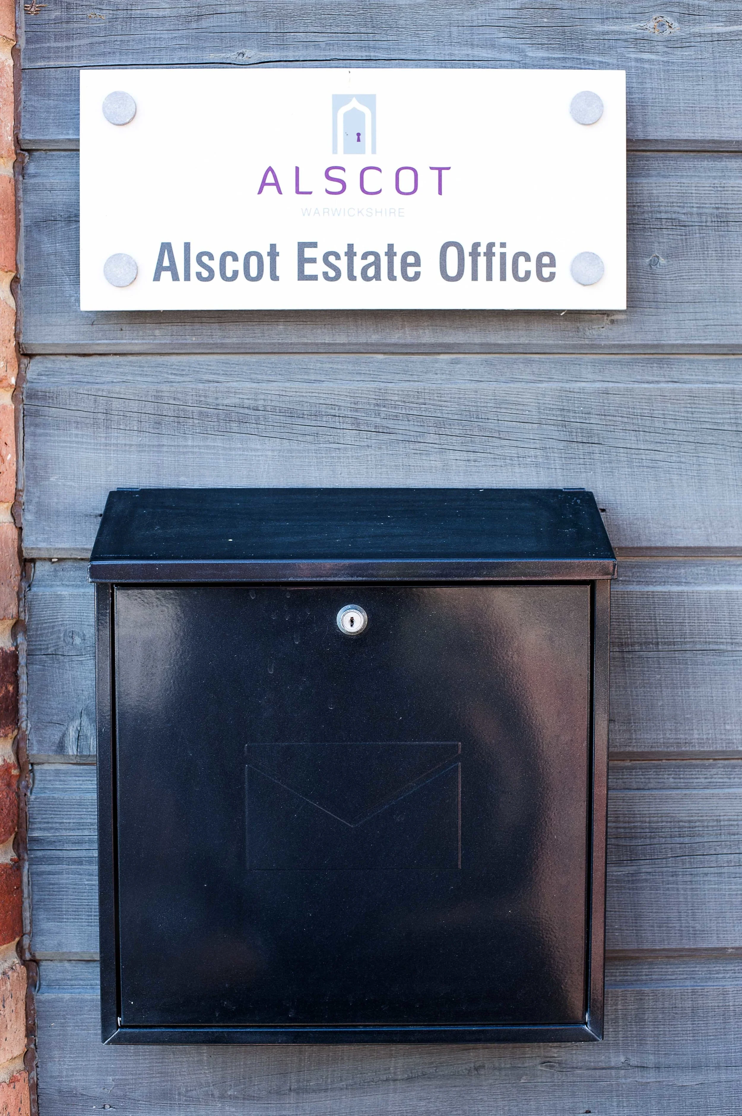 Sign up to receive Alscot's latest news and promotions!