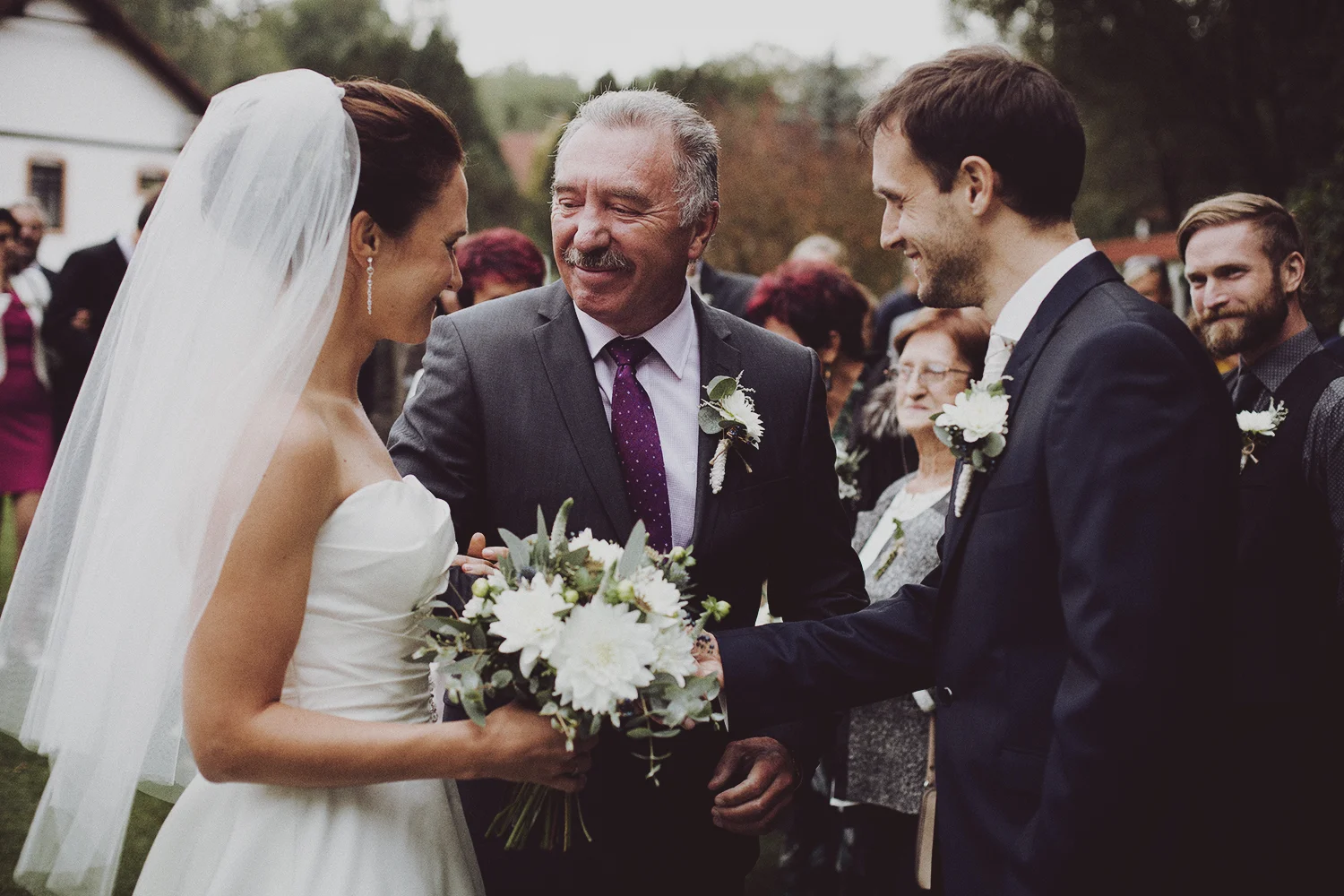 lobian_photography_rustical_wedding (56).jpg