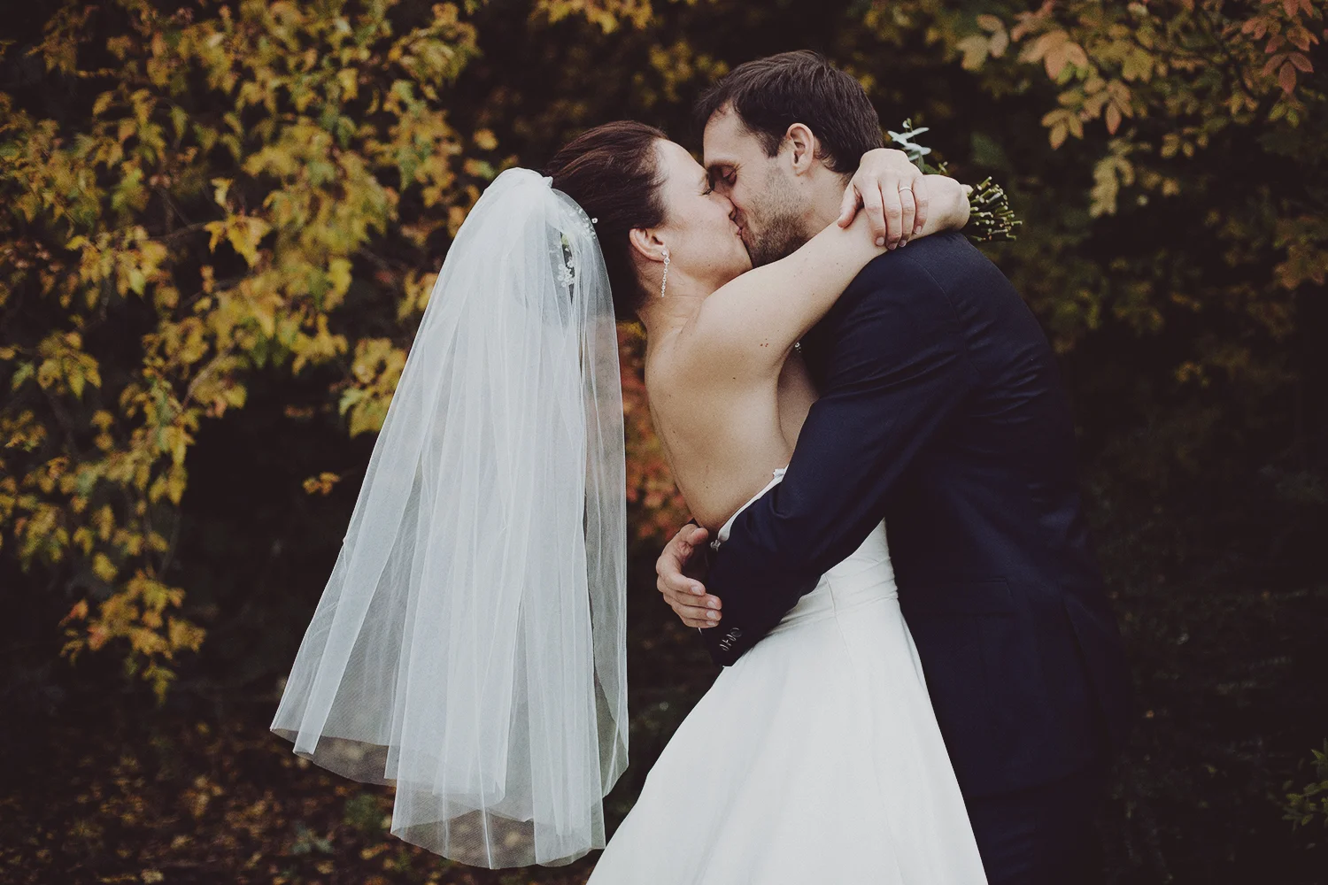 lobian_photography_rustical_wedding (84).jpg