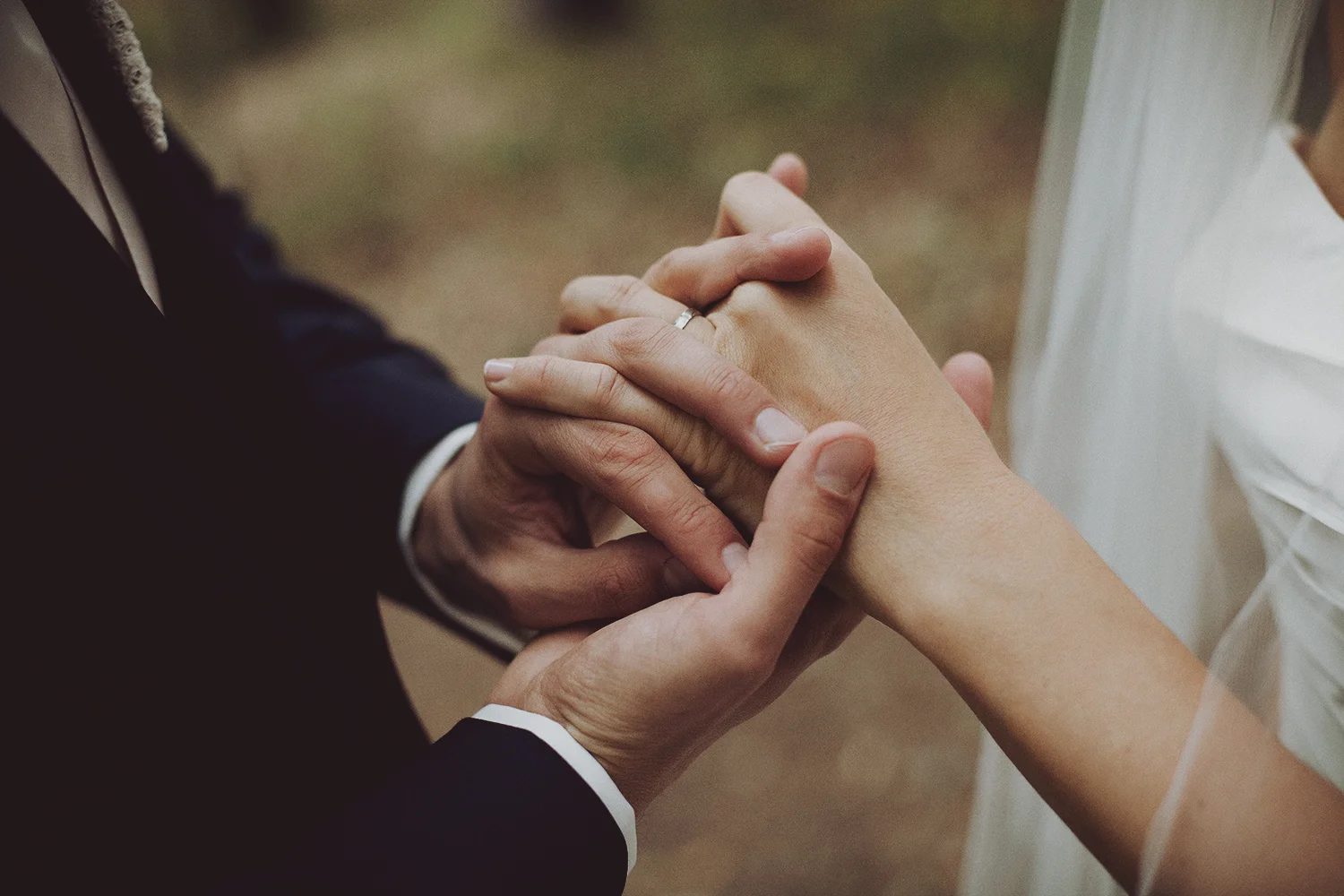 lobian_photography_rustical_wedding (96).jpg