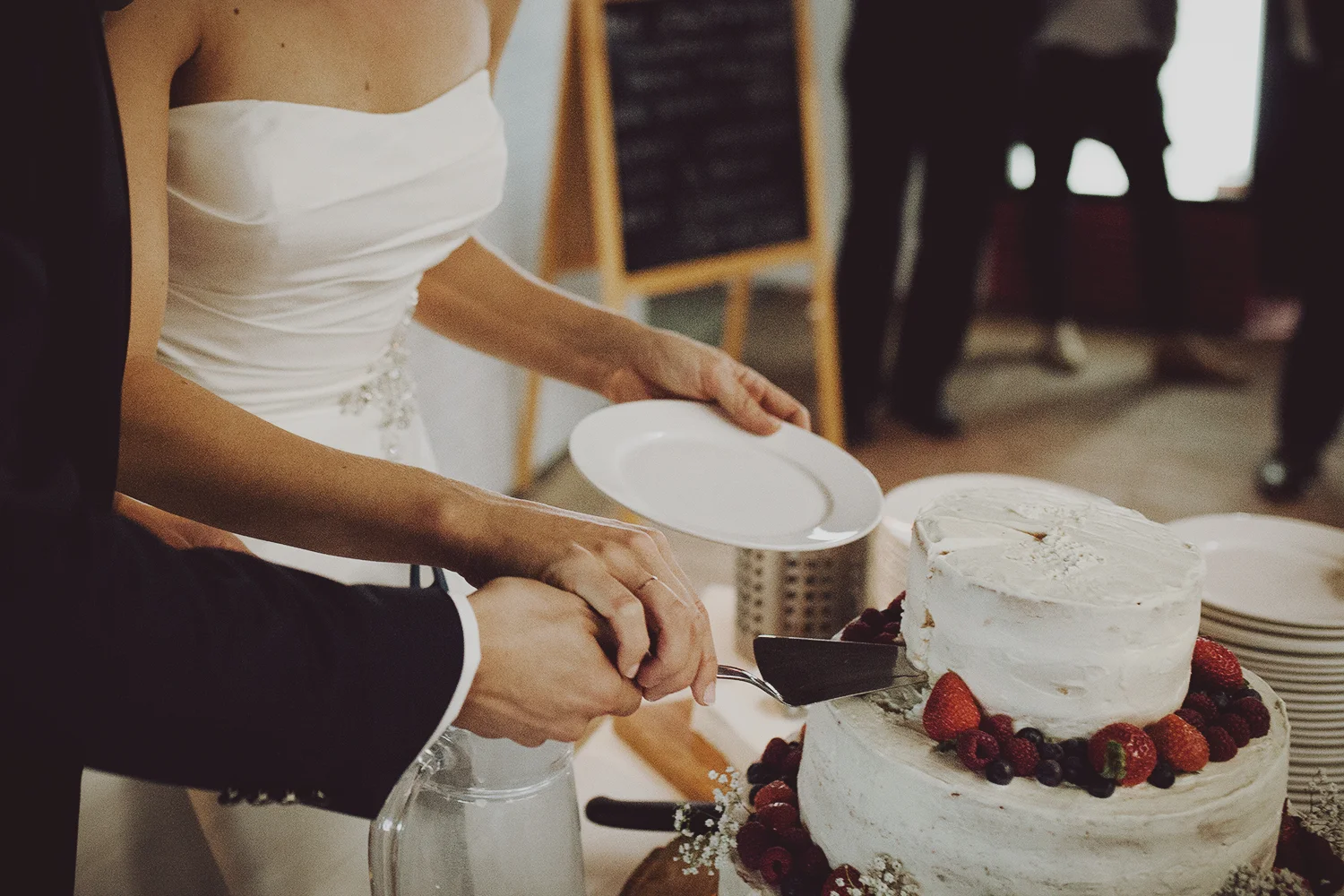 lobian_photography_rustical_wedding (105).jpg