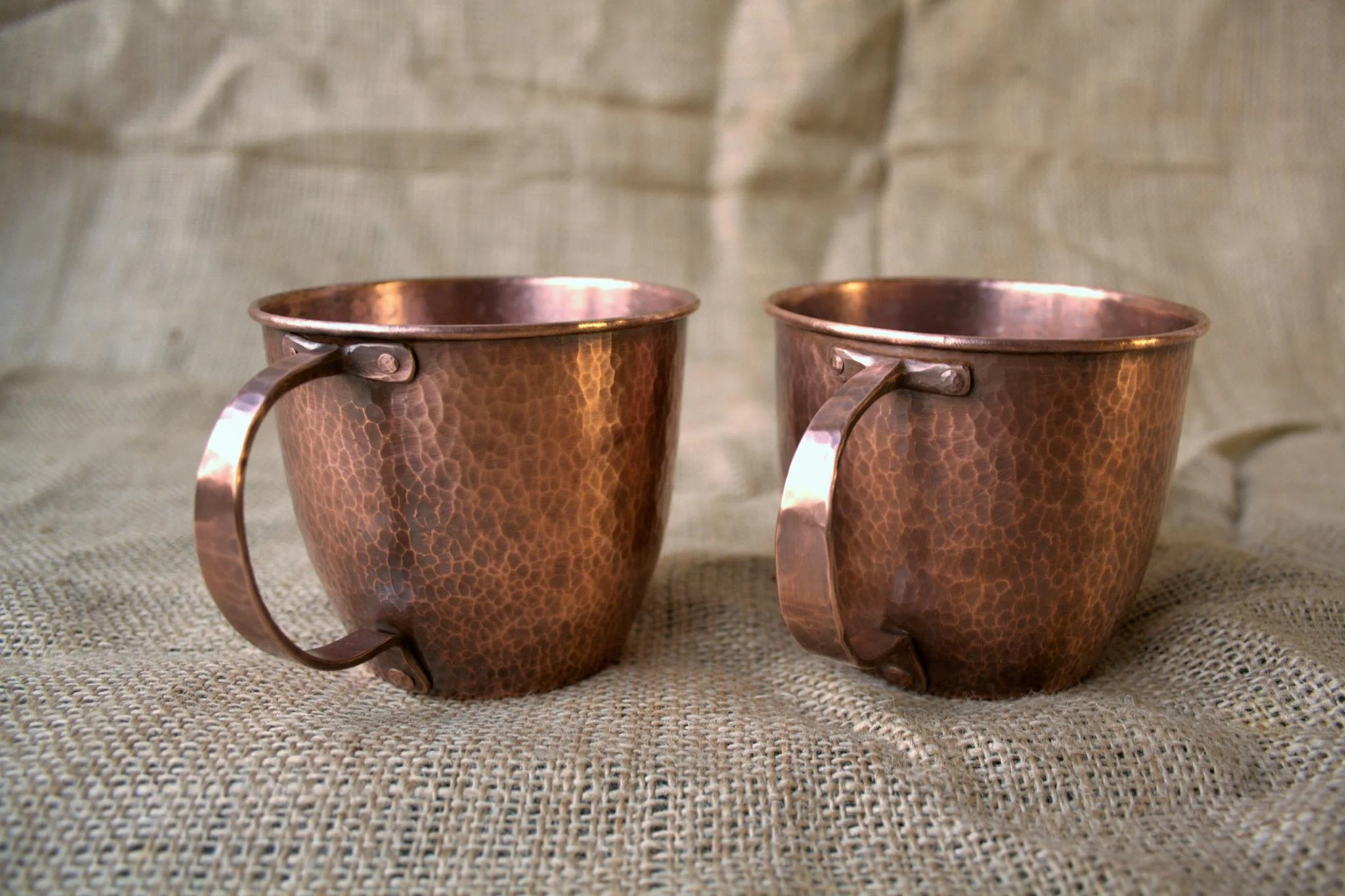 16 oz Raised Copper Mugs