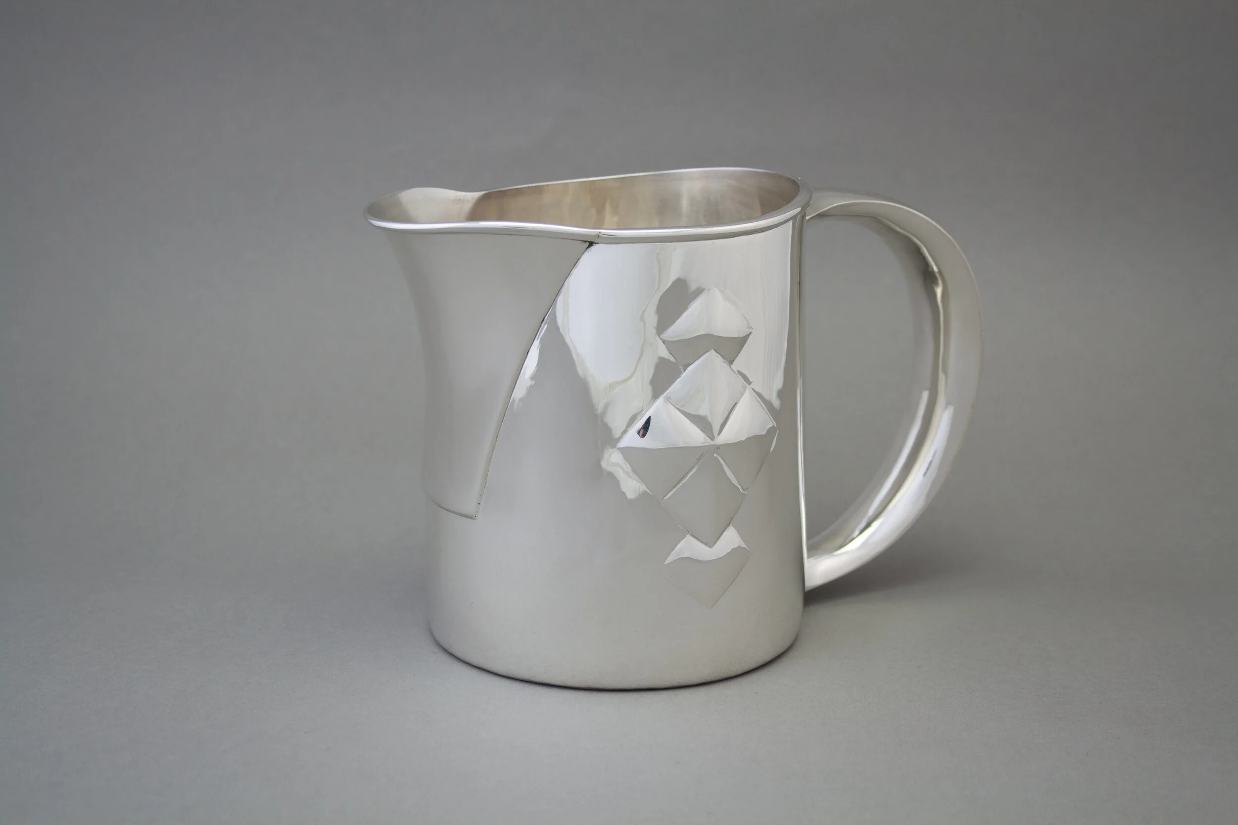 Argyle Pitcher3.jpg