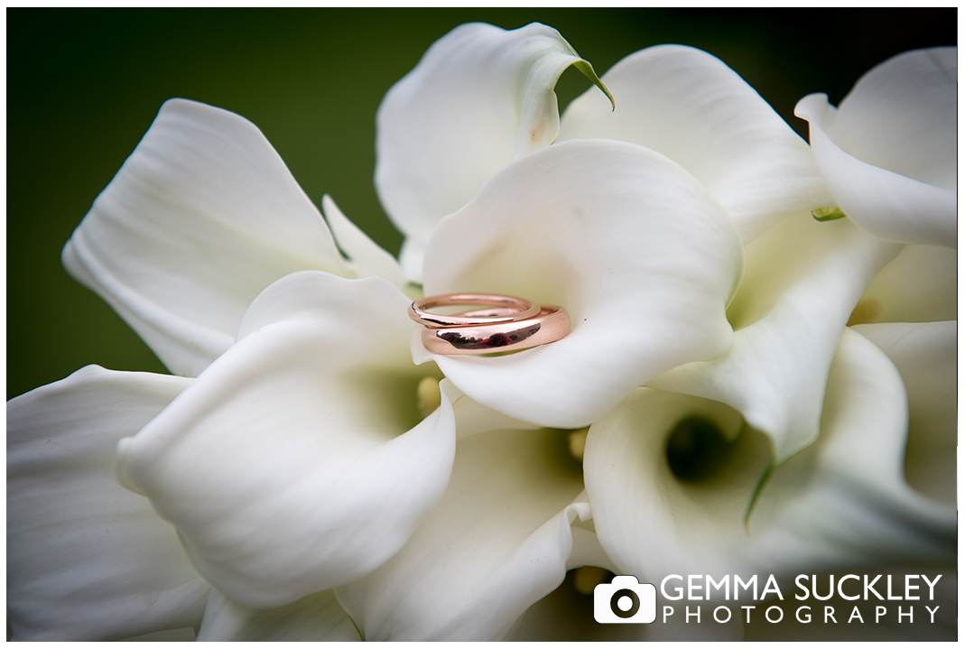 wedding-rings-©gemmasuckleyphotography-.jpg