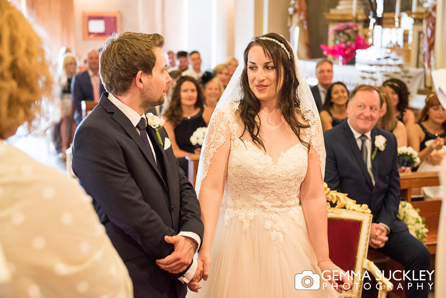 bride and groom getting married in lake garda