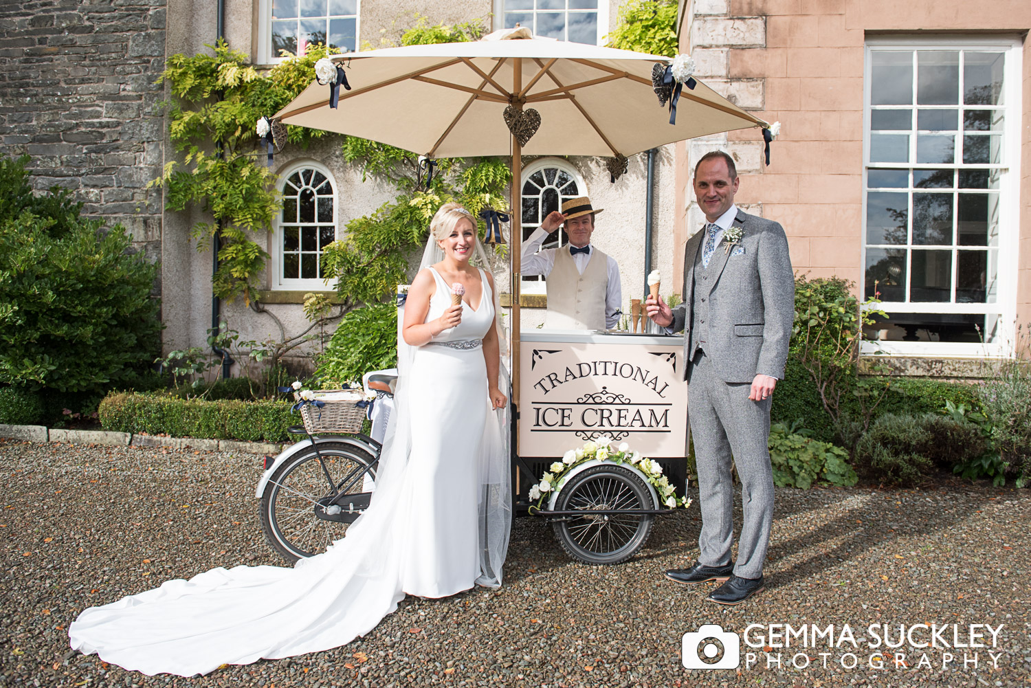 bride and groom at Belmount Hall with ice cream cart