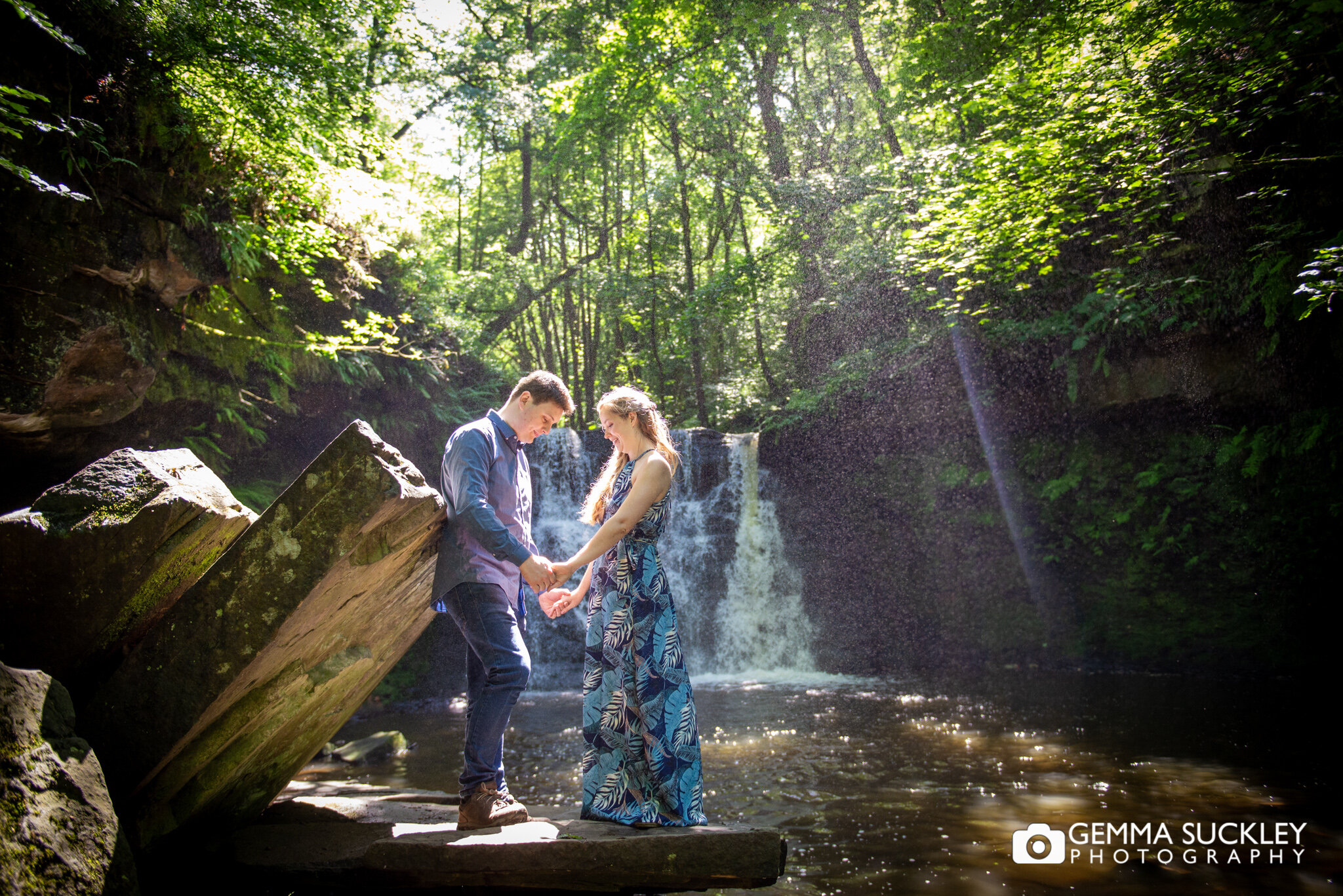 waterfall-engagement-photoshoot.jpg