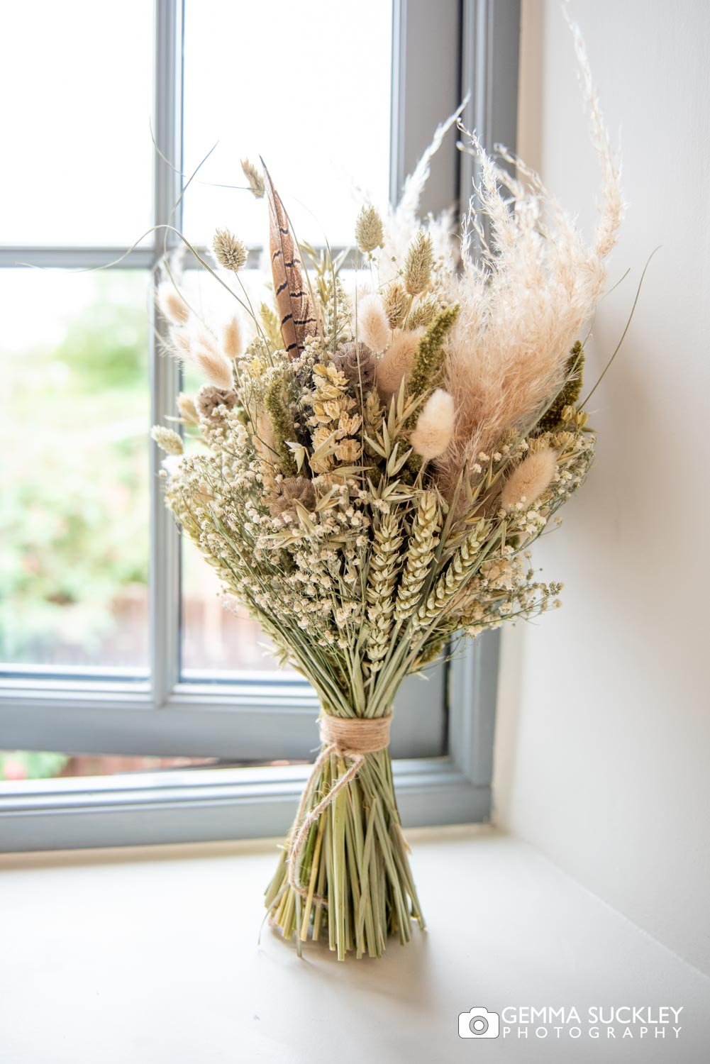 dried flowers wedding bouquet