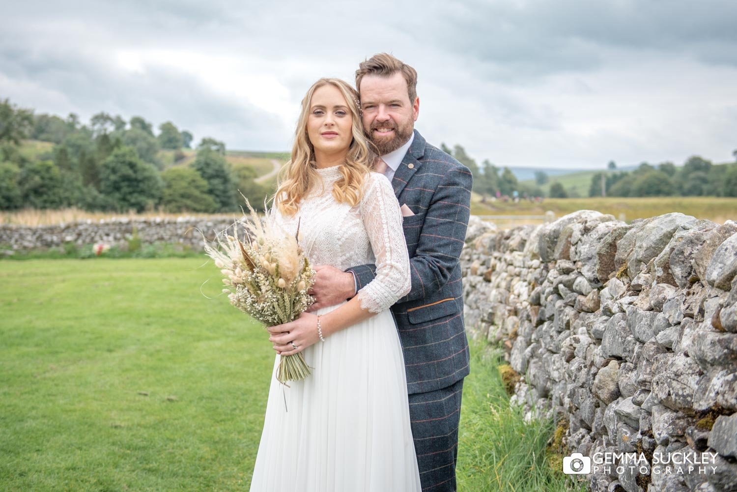 bride and groom in the north yorkshire dales