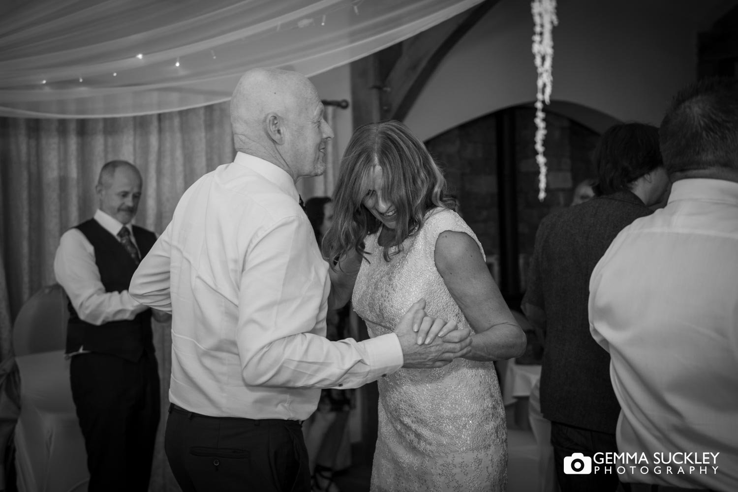 wedding guests dancing at the gamekeepers inn