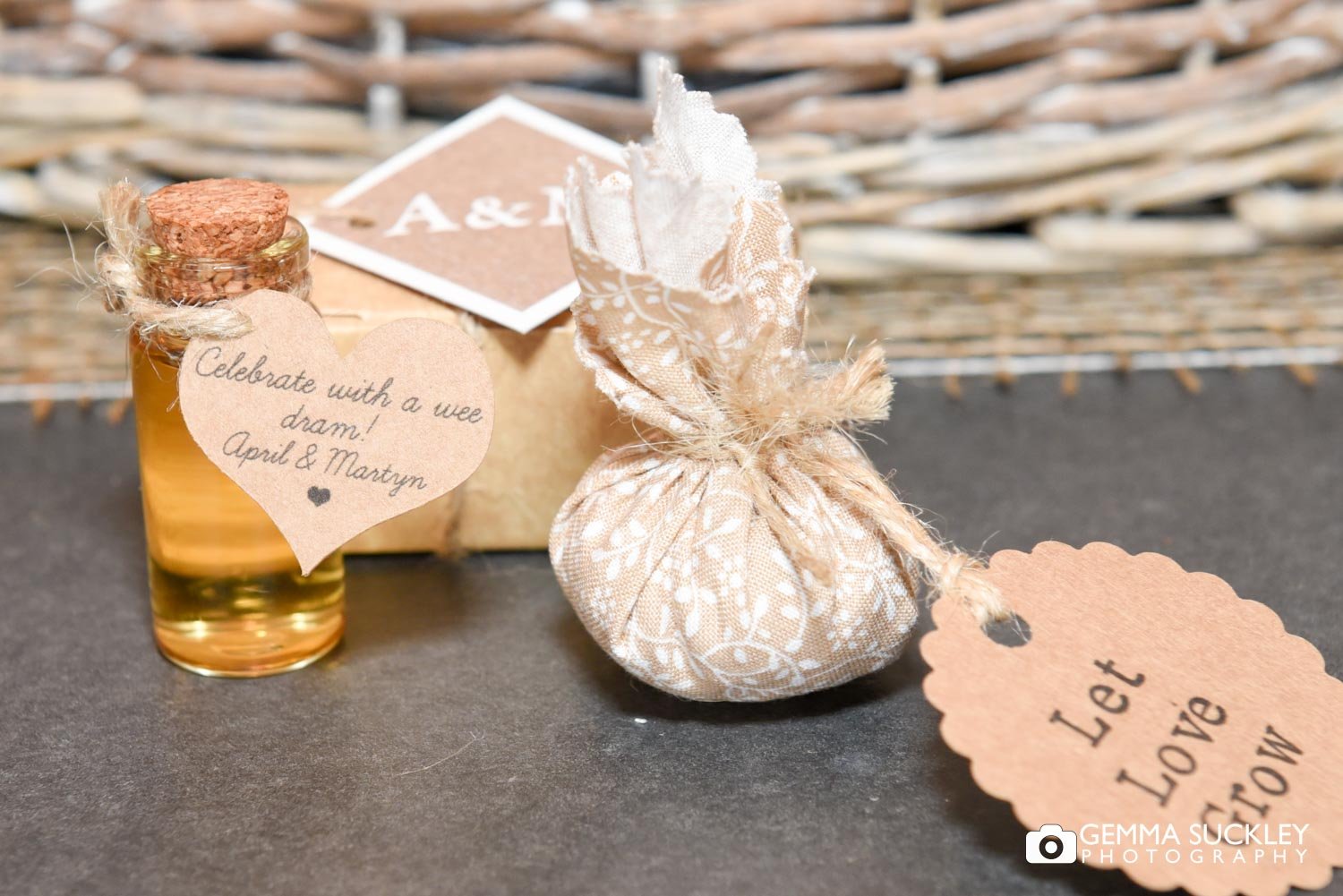 wedding favours for seeds and whiskey