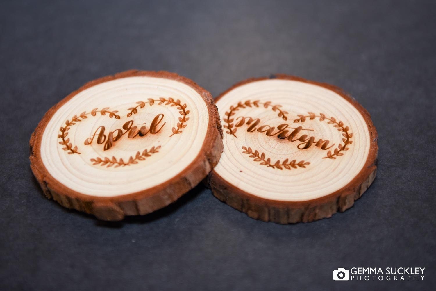 wooden name places at the switnon park wedding