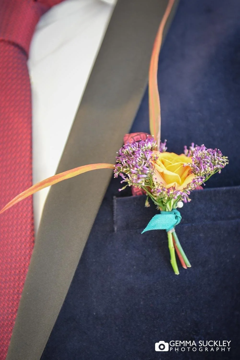 aytumn-wedding-button-hole.jpg