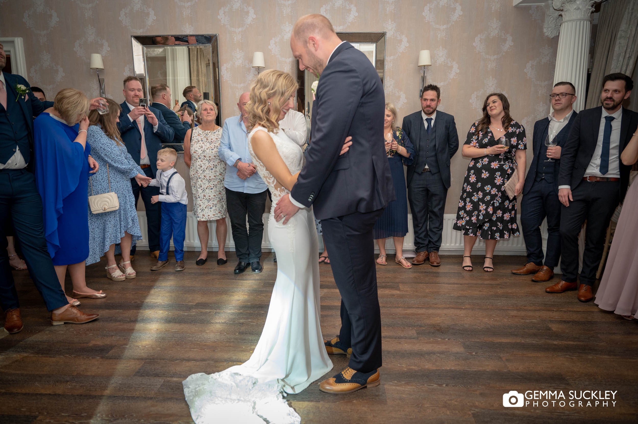 first-dance-falcon-manor-wedding-photography.jpg