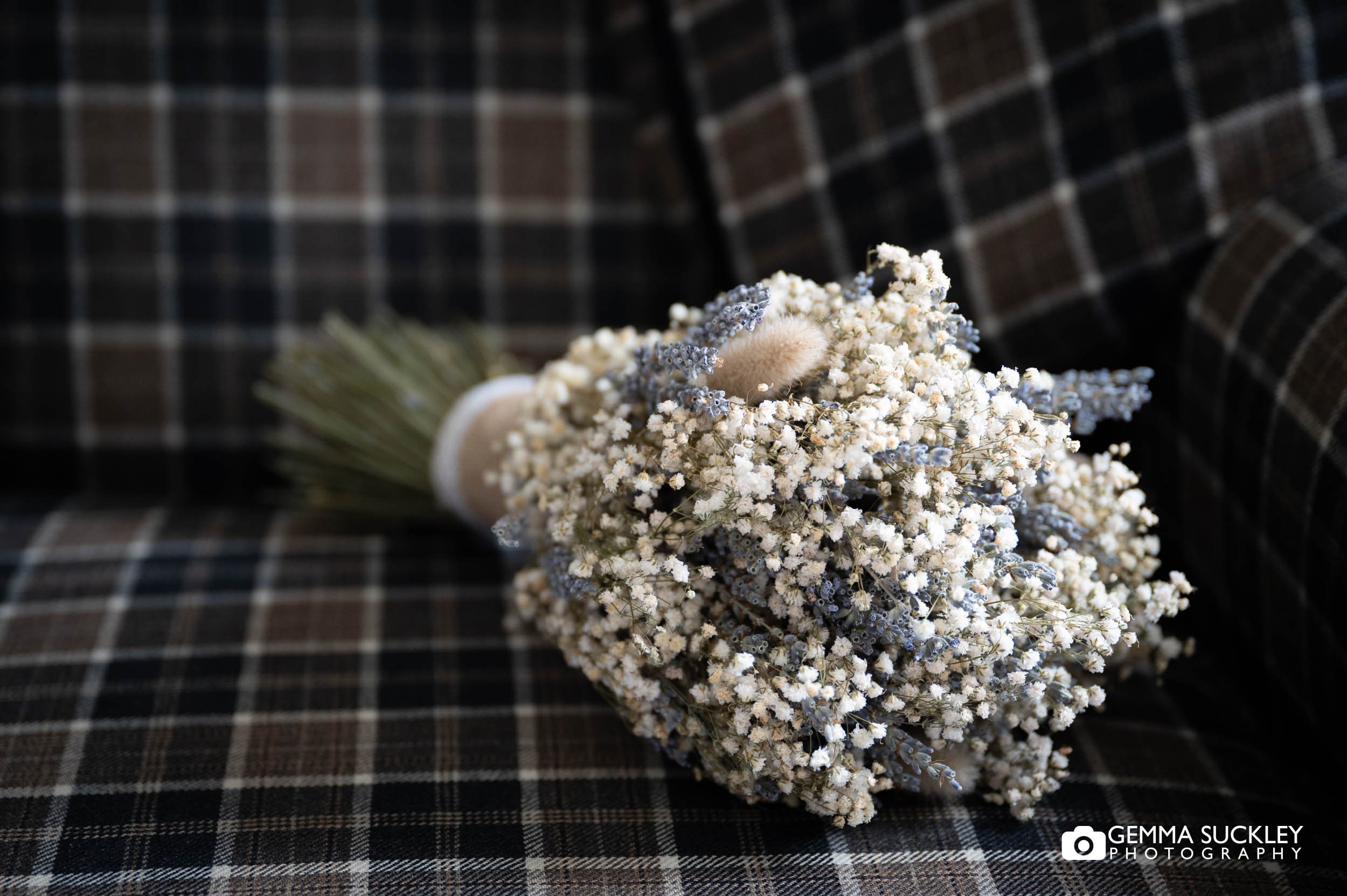 dried bridal bouquet