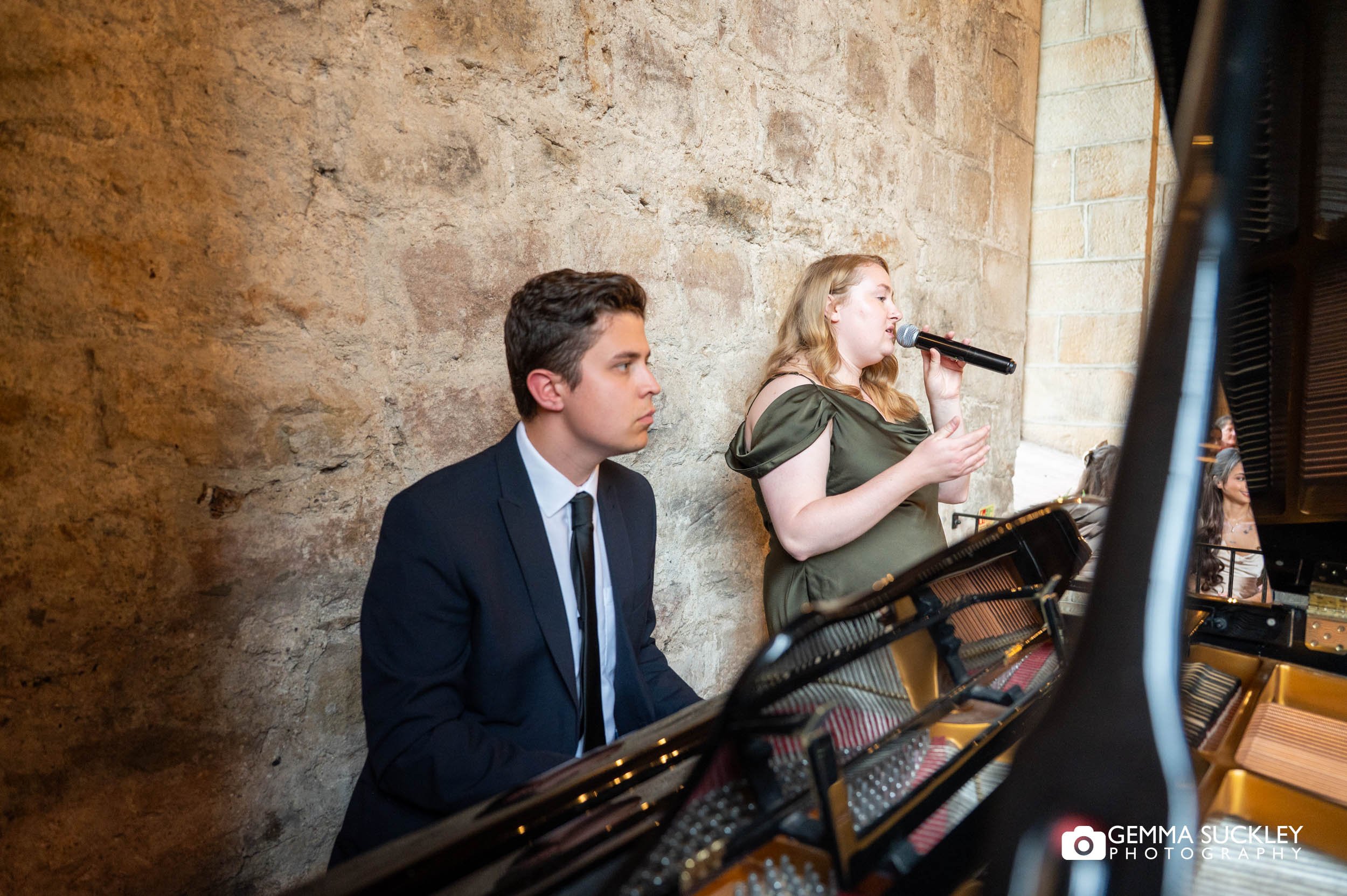 wedding singers at the priests house