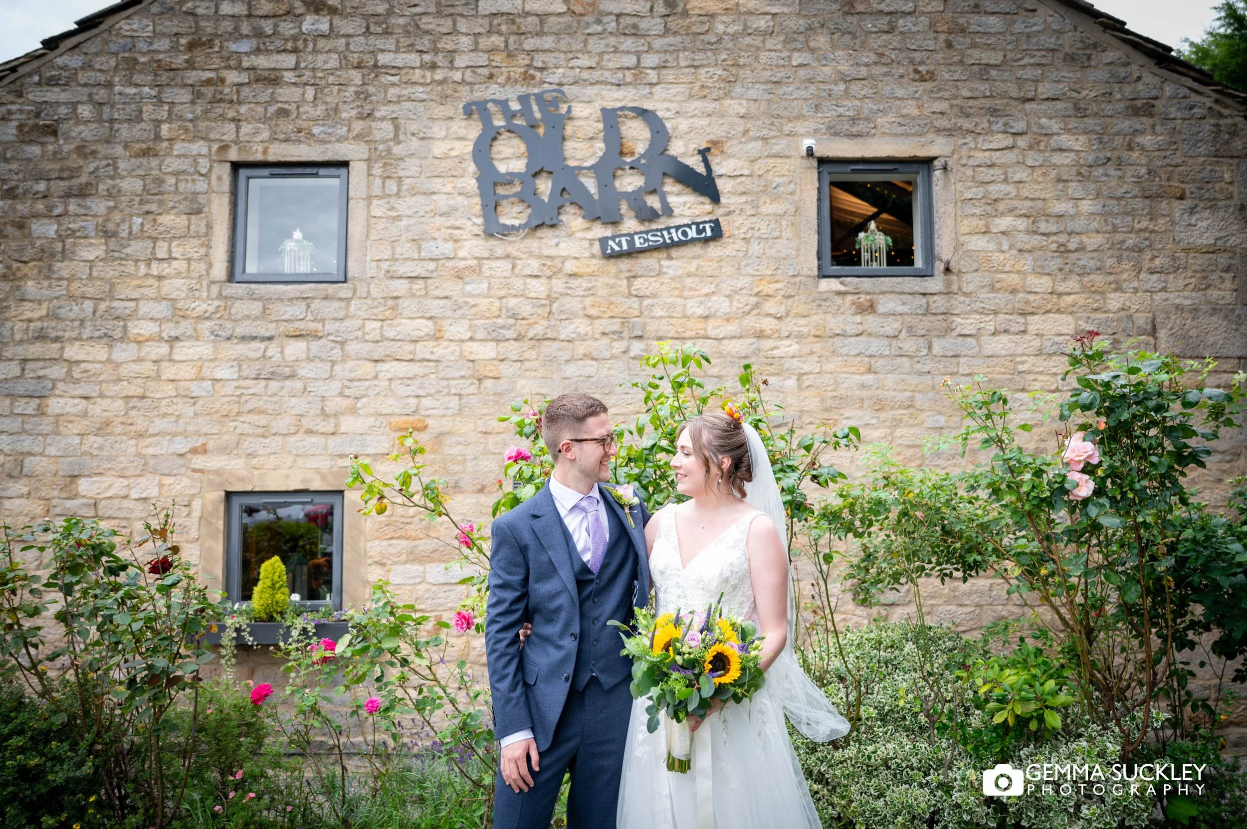 the-old-barn-wedding-photography-59.jpg