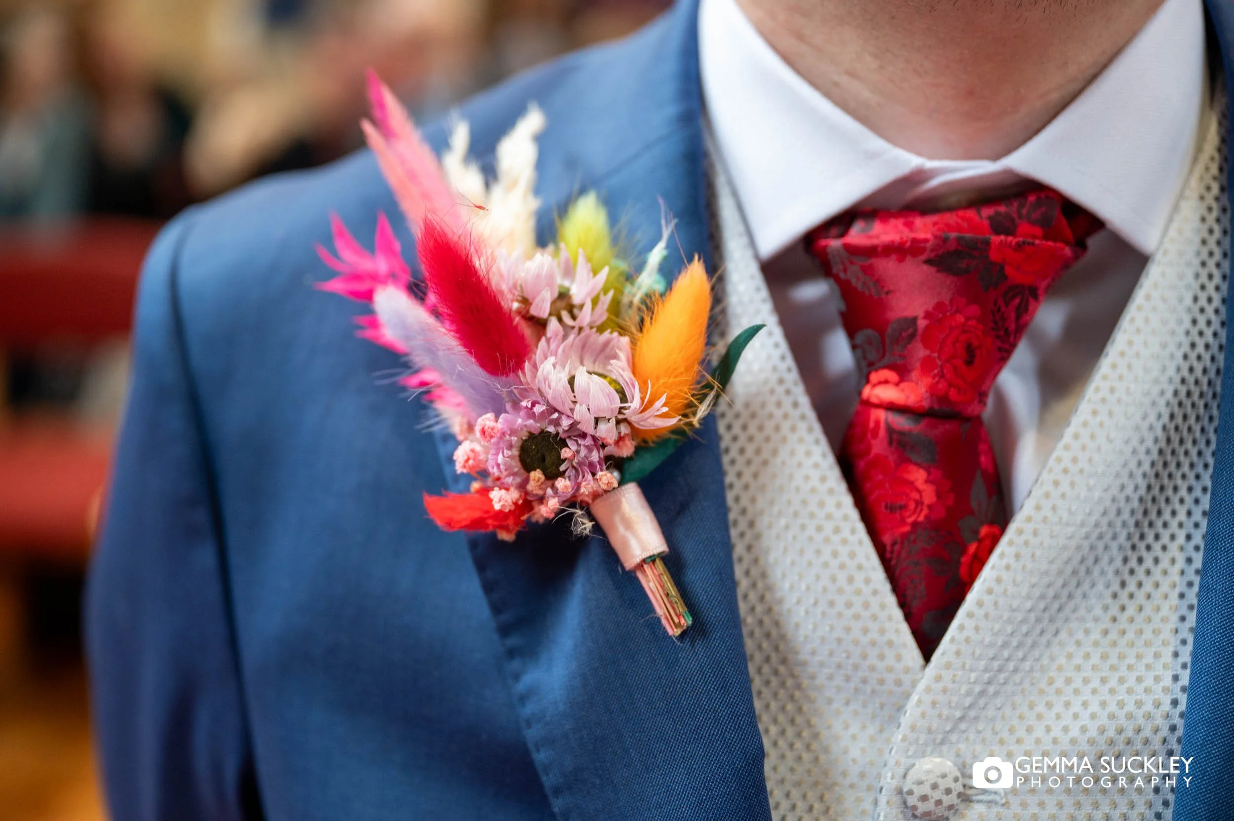 groom buttonhole detail