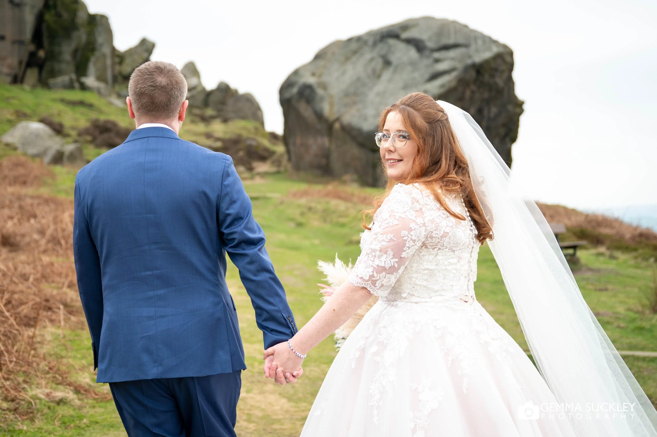 Relaxed wedding photography on Ilkley Moor