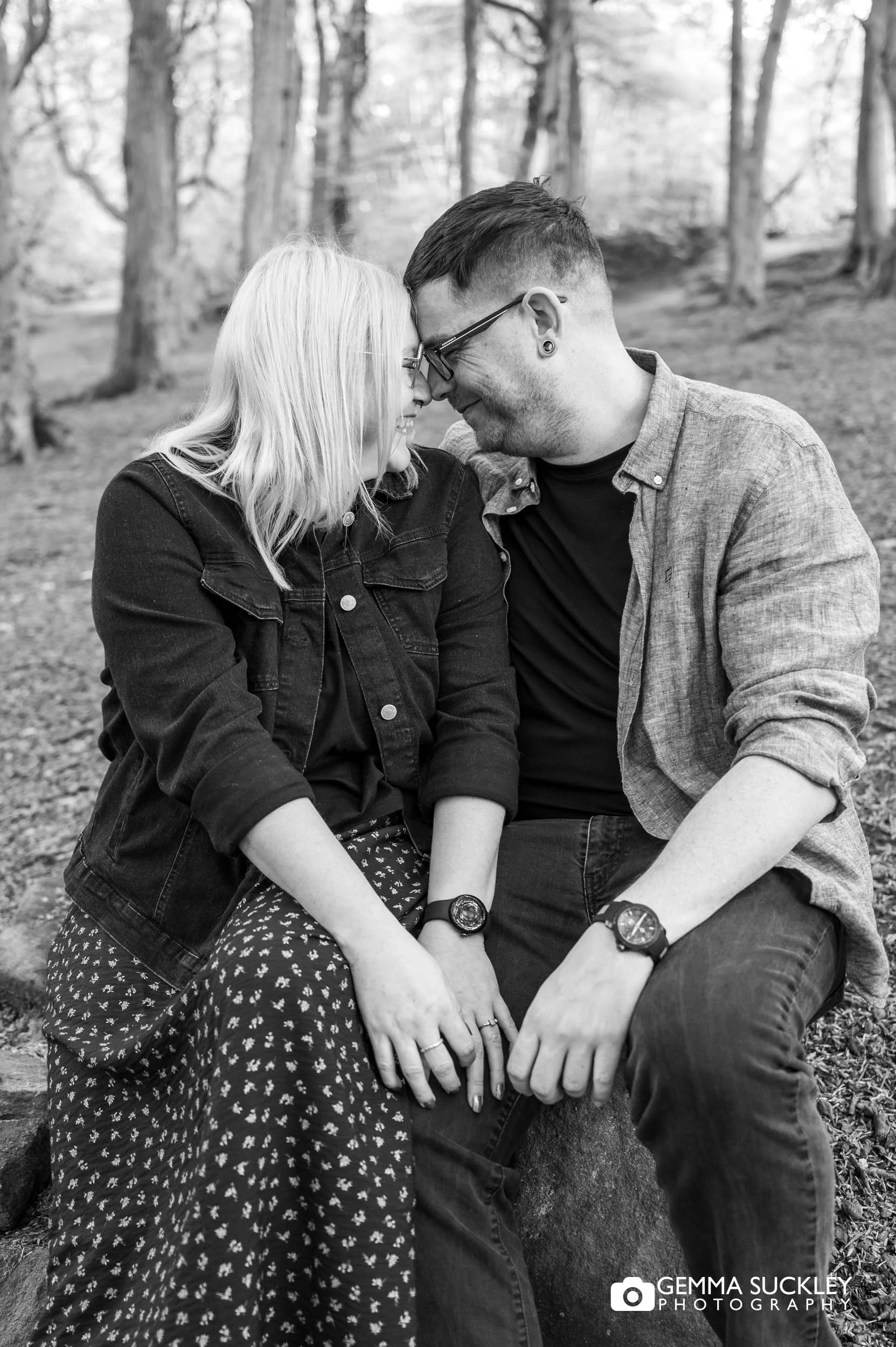 Romantic portrait framed by woodland