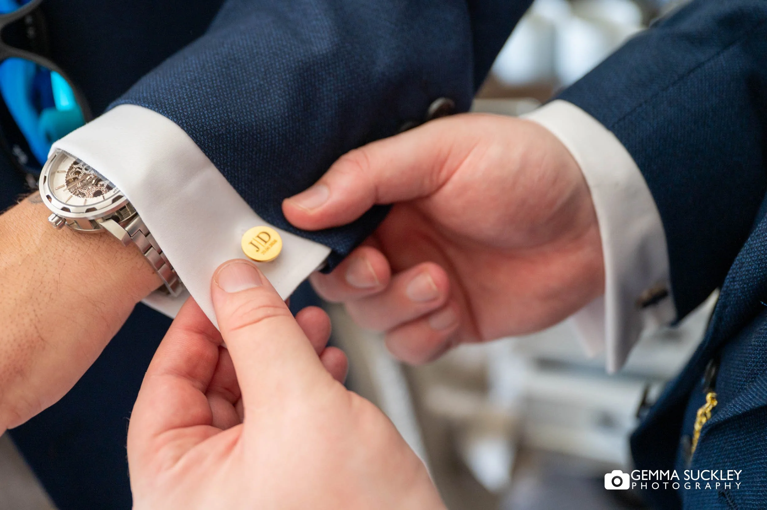 grooms cufflink
